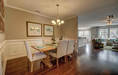 Fulton dining rm