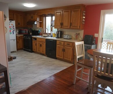 Kitchen / Eat in Dining
