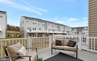 114 Chamomile Ct, Lake Frederick, VA 22630 - photo 4