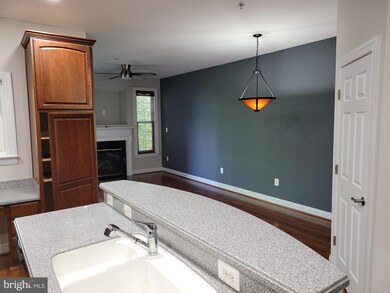 8507 Ice Crystal Dr, Laurel, MD 20723 - photo 5