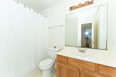 8331 Fuqua Gardens Dr, Houston, TX 77075 - photo 6