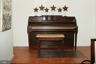 645 Girard St NE, Washington, DC 20017 - photo 2