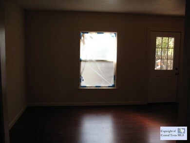 723 Bismark St, Seguin, TX 78155 - photo 5