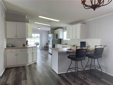 Kitchen / breakfast bar