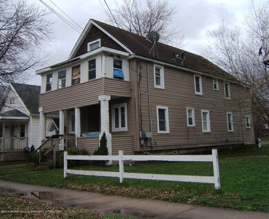 929 N Pine St, Lansing, MI 48906 - photo 2