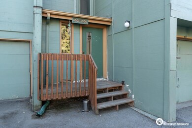 5_BuildingEntrance