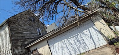 2201 E 36th St, Cleveland, OH 44115 - photo 3