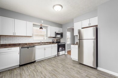 1993 Fenton St, Columbus, OH 43224 - photo 4