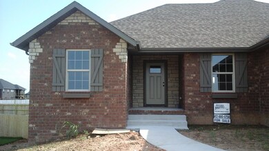 816 E Weldon Dr, Nixa, MO 65714 - photo 2