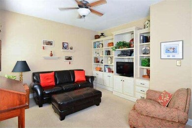 246 N Thistle Down Dr, Kennett Square, PA 19348 - photo 5