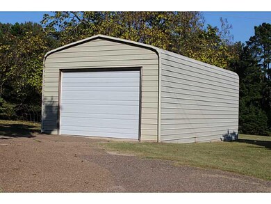Workshop. 20 X 40 METAL SHOP W/OVERHEAD DOOR/ASPHA