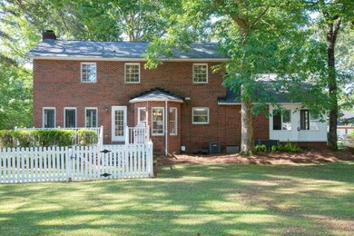 1198-Davenport-Place-07