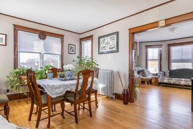 117 Allen Ave Portland ME-large-003-012-