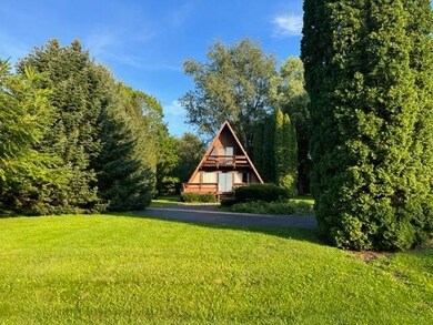 569 Baintree Rd, Davis, IL 61019 - photo 3