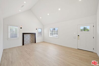 4603 W 17th St, Los Angeles, CA 90019 - photo 6