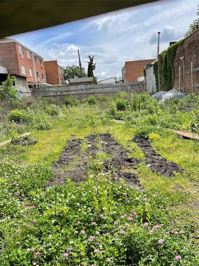 57-37 59th St, Flushing, NY 11378 - photo 4