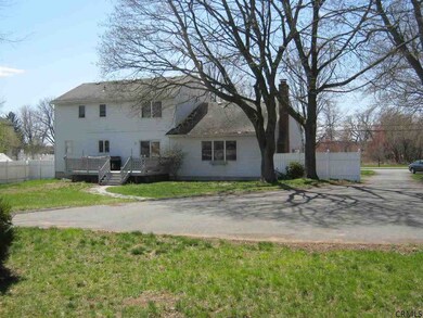 577 Albany Shaker Rd, Albany, NY 12211 - photo 4