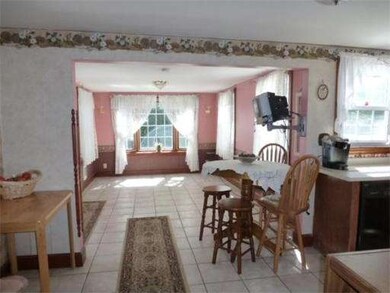 399 Forest St, Rockland, MA 02370 - photo 3