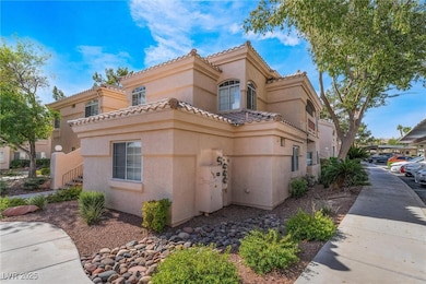 7400 W Flamingo Rd unit 2013, Las Vegas, NV 89147 - photo 3