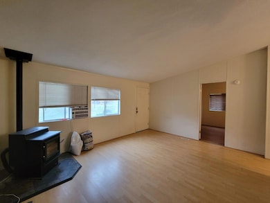 116 S Nelson St, Mitchell, OR 97750 - photo 4