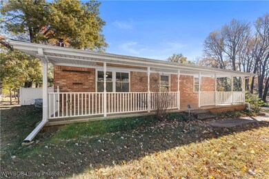 8828 S Graphic Dr, Alma, AR 72921 - photo 5