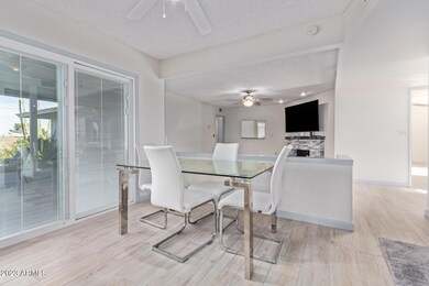 10614 W Cameo Dr, Sun City, AZ 85351 - photo 6