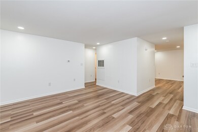 2373 Obetz Dr unit B, Beavercreek, OH 45434 - photo 5