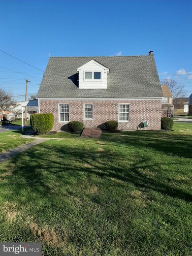 27 W North Ln, Conshohocken, PA 19428 - photo 2