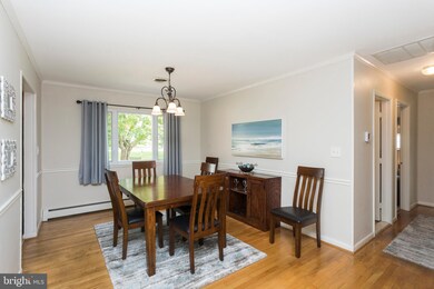 616 Fern Way, Sykesville, MD 21784 - photo 4