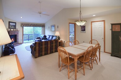 91 Stickney Cir unit 47, Carroll, NH 03575 - photo 3
