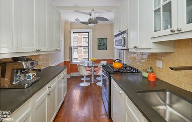 155 E 93rd St unit 6A, New York, NY 10128 - photo 5