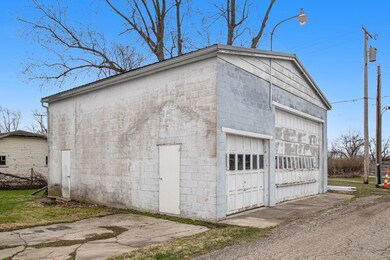 703 W Market St, Nappanee, IN 46550 - photo 6