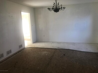 18 Candlelight Dr, Holmdel, NJ 07733 - photo 6