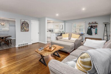 208 Powhatan Ave, Columbus, OH 43204 - photo 7