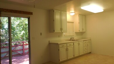 2688 Rosebud Ln, Redding, CA 96002 - photo 4