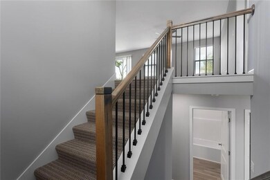 608 Foxglove Ln, Raymore, MO 64083 - photo 4