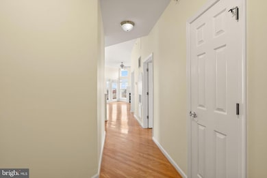 3840 Lightfoot St unit 449, Chantilly, VA 20151 - photo 3