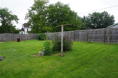 325 E Clay St, Osceola, IA 50213 - photo 4