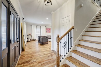 1647 Columbia St, Houston, TX 77008 - photo 3