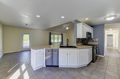 9962 Forest St, Dyer, IN 46311 - photo 5