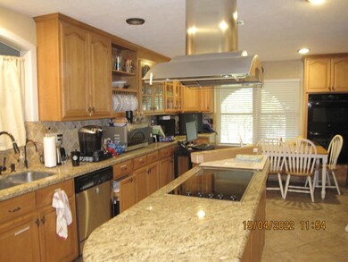 8450 Prine Ln, Magnolia, TX 77354 - photo 6