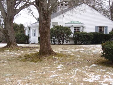 30 Pocahontas Dr, Warwick, RI 02888 - photo 2