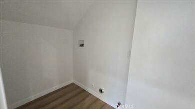 1040 Beacon Ave, Los Angeles, CA 90015 - photo 7