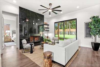 7923 E 26th Place, Tulsa, OK 74129 - photo 3