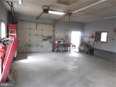 29 Access Rd, Langhorne, PA 19047 - photo 7