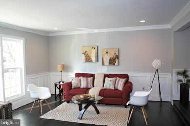 12239 Tildenwood Dr, Rockville, MD 20852 - photo 5