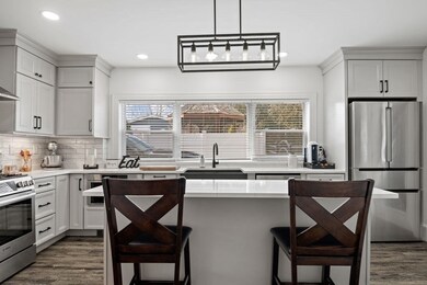 362 Sladen St, Dracut, MA 01826 - photo 3