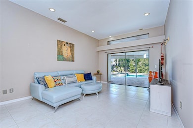 3816 Buckingham Loop Dr, Valrico, FL 33594 - photo 5