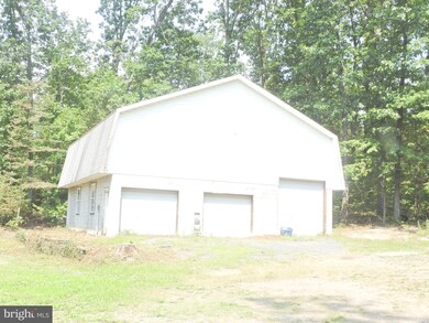 627 County Route 10 1, Hedgesville, WV 25427 - photo 2