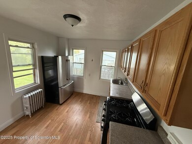1440 Thackery St unit 1, Scranton, PA 18504 - photo 5